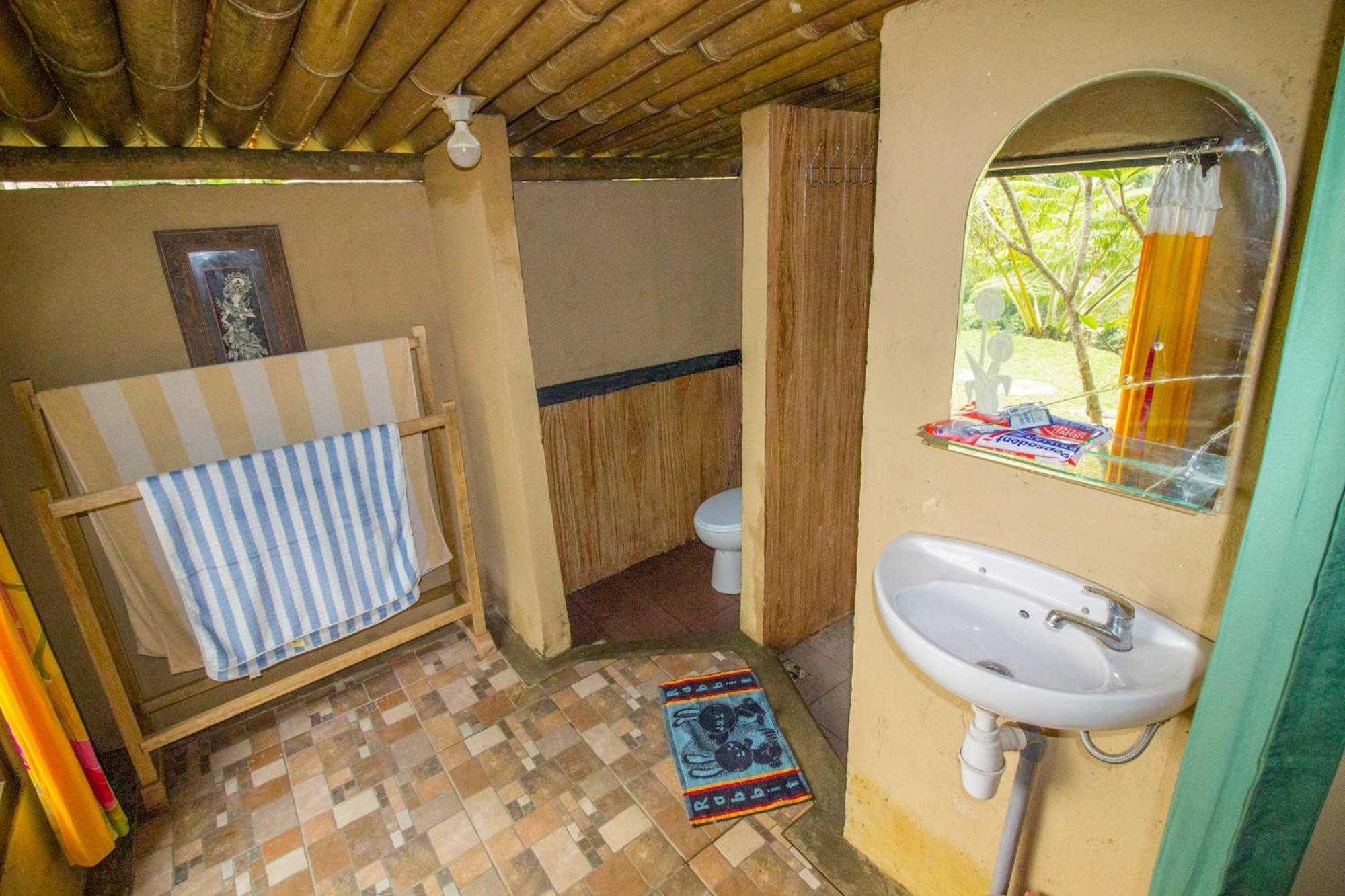 Pesona Bali Ecolodge By Agata 자띠루위 객실 사진